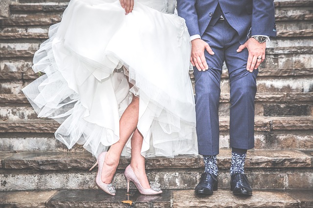 結婚式ムービーを自作する方法のメリットとデメリット